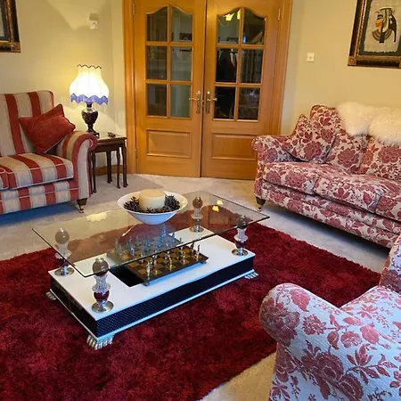 Mayrone House לינה וארוחת בוקר *