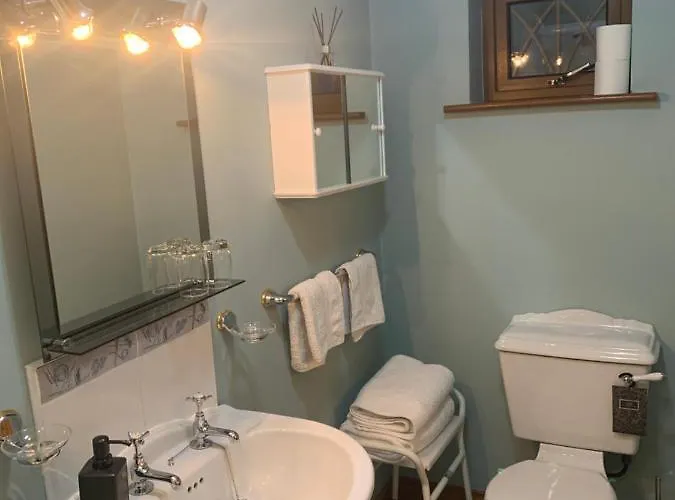 Mayrone House 住宿加早餐酒店 *