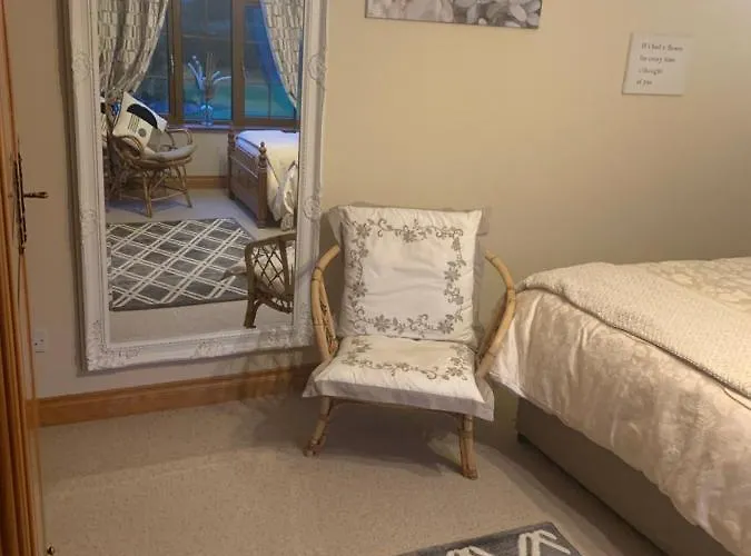 Mayrone House 多尼戈尔