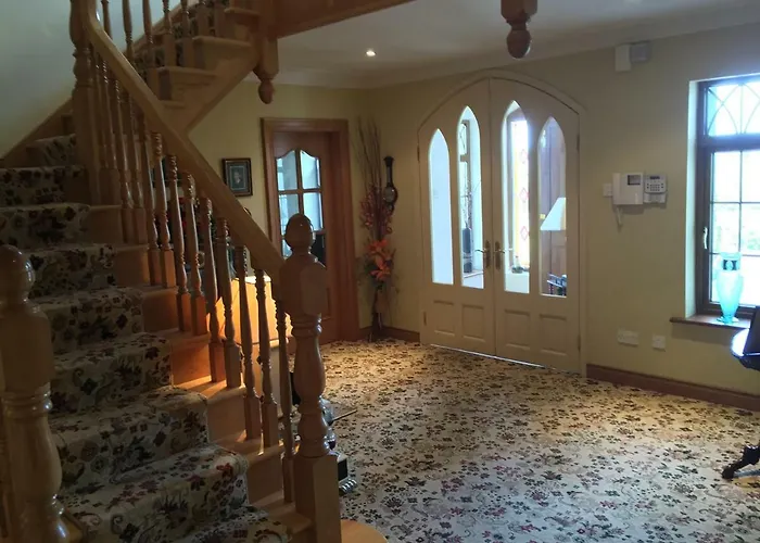 Mayrone House 多尼戈尔